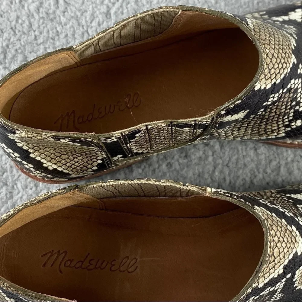 New Madewell Sonia Low Chelsea Bootie Snake Emboss Leather‎ Womens 8 Brown Black - Picture 12 of 16